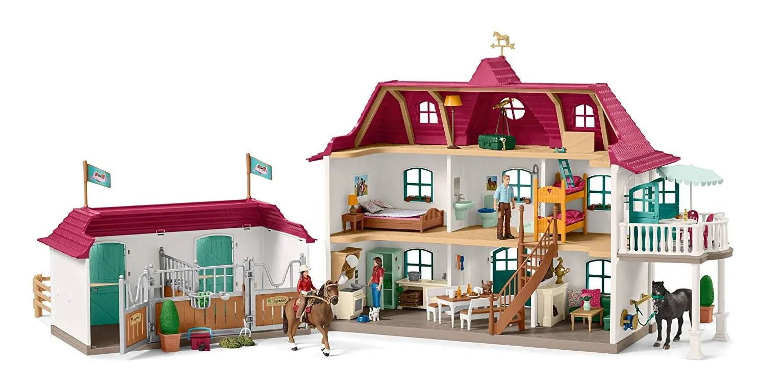 Large Horse Stable with House and Stable