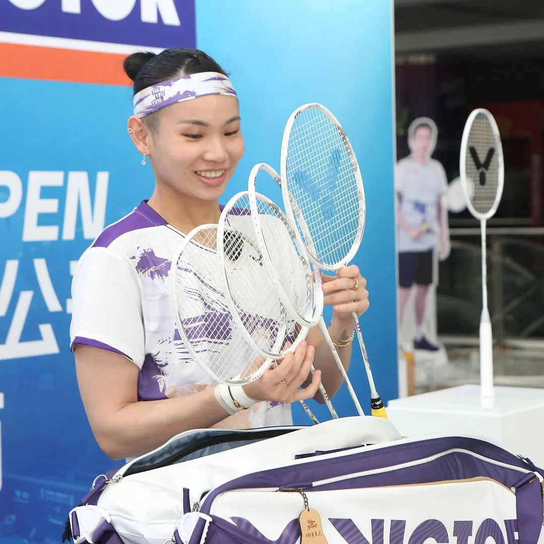 Victor Thruster TTY A Tai Tzu Ying Edition (White) TK-TTY A