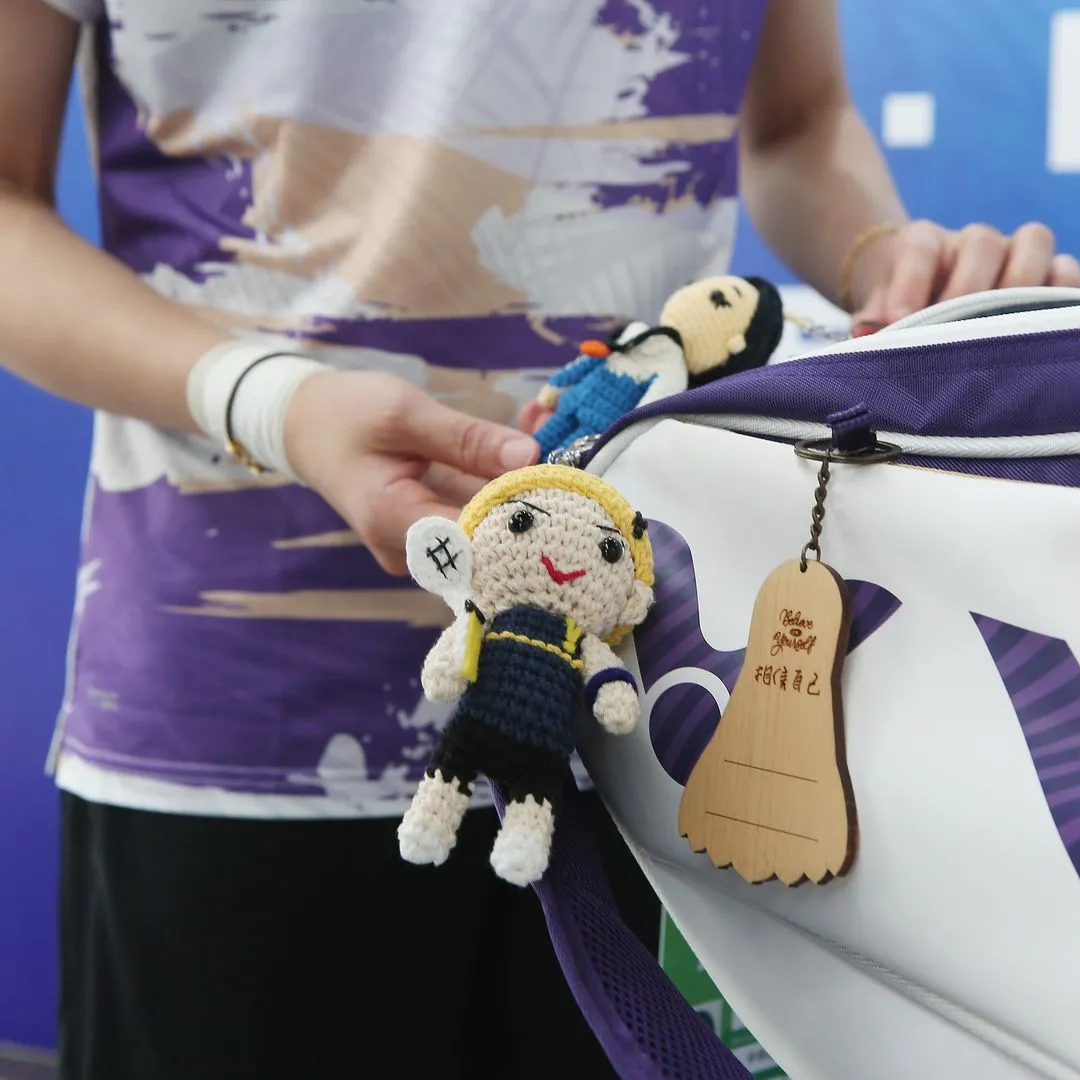 Victor Thruster TTY A Tai Tzu Ying Edition (White) TK-TTY A
